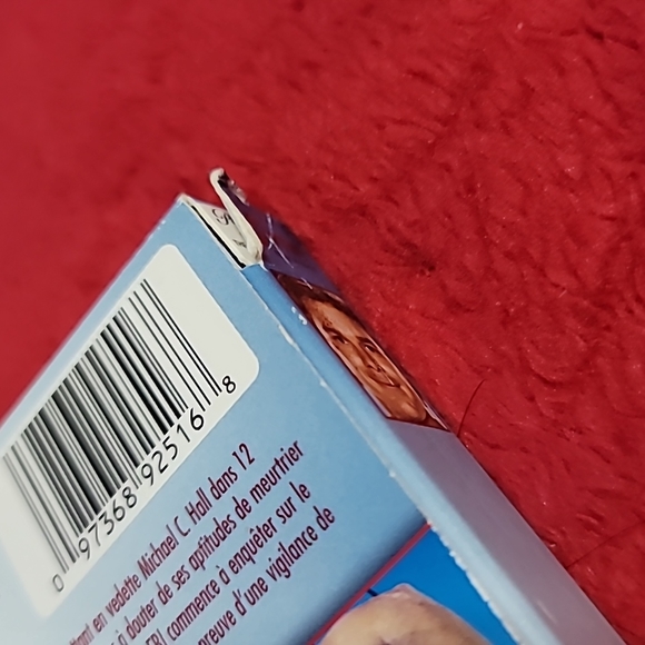 Dexter - The Second (2nd) Season - Picture 3 of 5